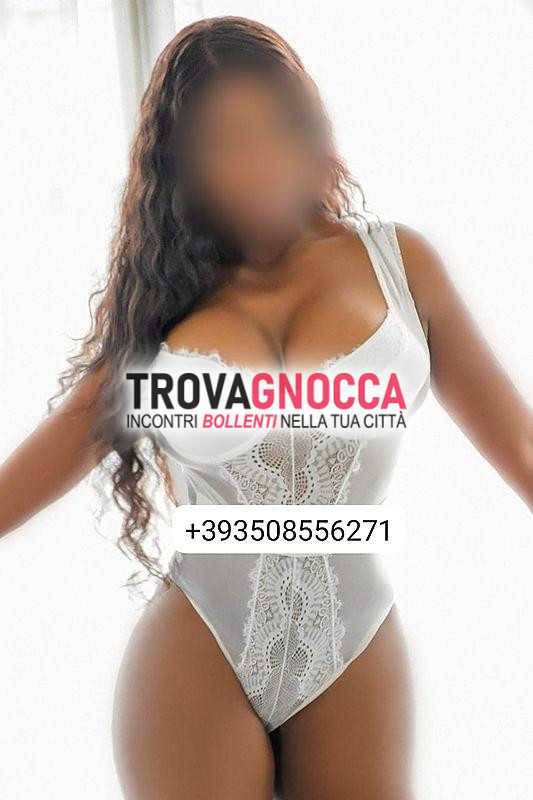 amaya giovane e accogliente ti invita scoprire sue foto vere al 100 unisciti me incontro delizioso dove ci immergeremo nel piacere e nella sensualità. non vedo l'ora averti qui