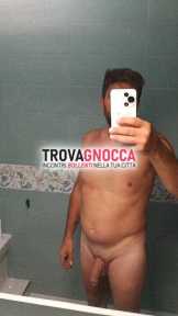 bull disponibile coppie o donne cerca esperienze intense e appaganti. se desiderate addentrarvi giochi piccanti e momenti pura passione non esitate contattarmi