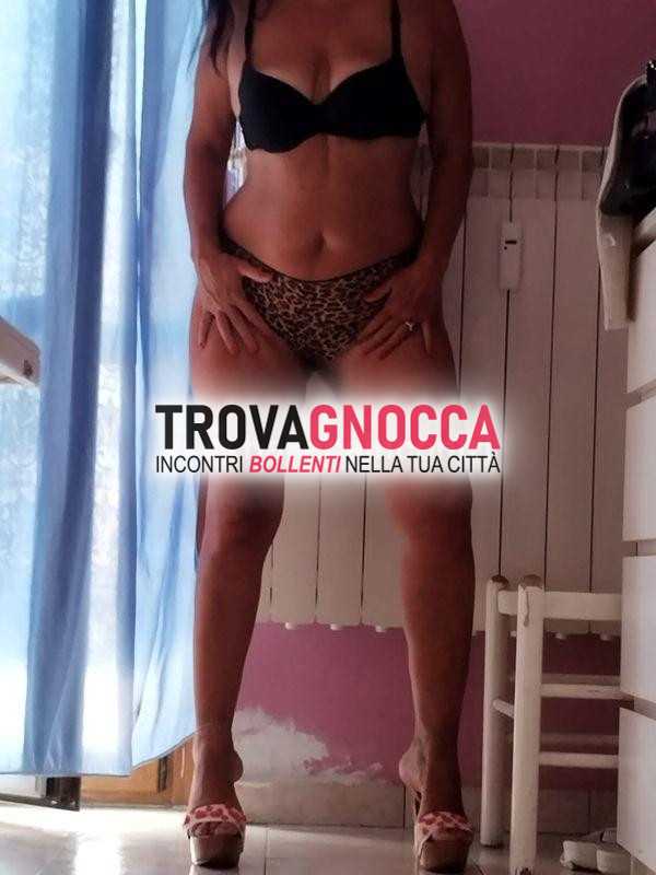 italiana disponibile offrire piuttosto massaggi erotici e prostatico se desideri un'esperienza fuori comune vulcano piacere. cerco italiani educati e gentili incontri passionali.