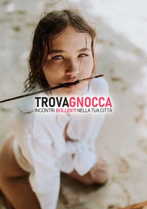 ambra nuovissima studentessa ti aspetta dei massaggi indimenticabili… piedini viziati e tanta dolcezza… 👣