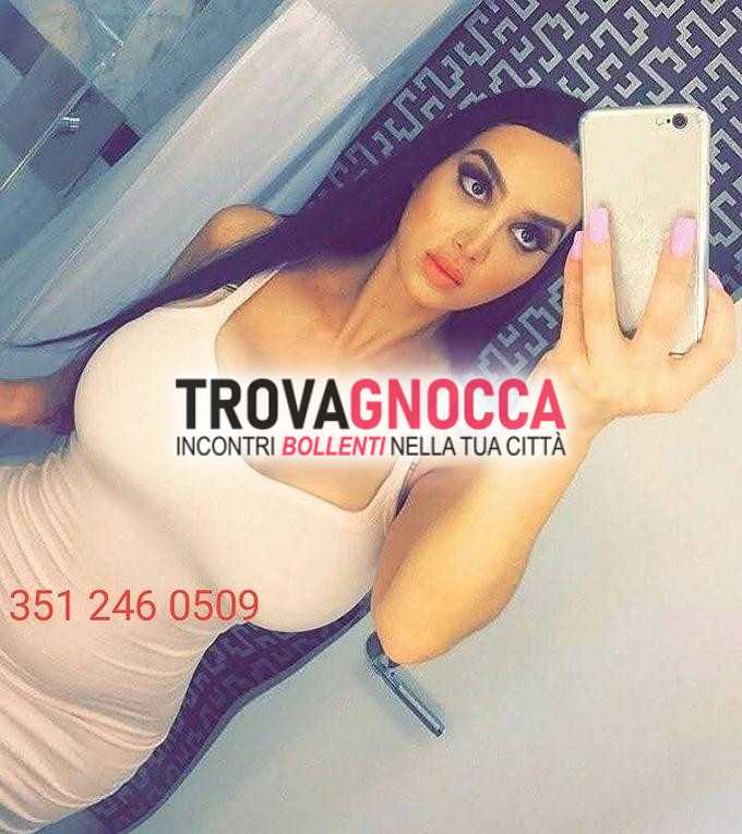 brindisi via carmine masseuse sessuale gola profonda ti aspetta momenti indimenticabili