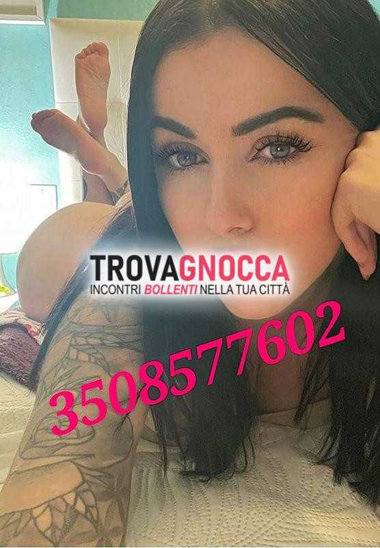 napoletana mai vista zona 🔥incandescente🔥e dolcissima👑reale fantastica❤ estremamente sensuale💚una diavoletta❤ riempimi completamente bocca 💦