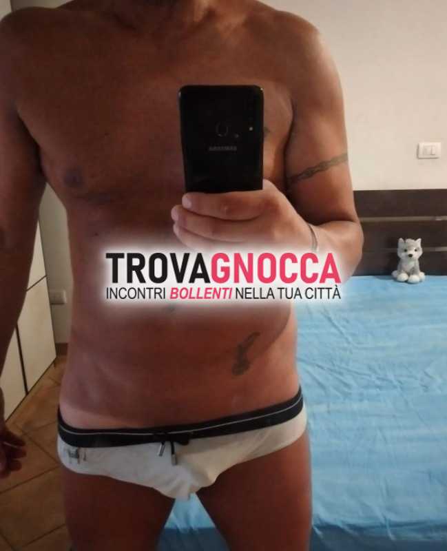ex calciatore 46 enne toscano solo attivo provincia firenze