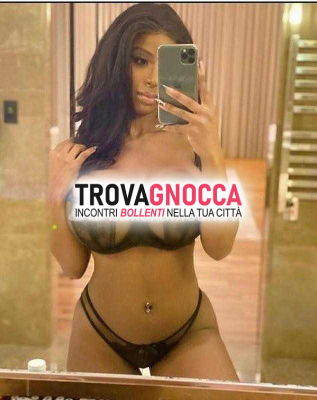 appena arrivata 🔝🔝🔝🔝❤🍭🍭❤ karolai ⚠nessunimprovviso dietro porta💯 mettiti comodo e preparati incontro indimenticabile