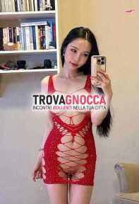 massaggi completi💖 due modelle coreane 💖 corpo perfetto e giovane bellissima e sensuale modella naturale sexy far perdere testa dolce e accogliente