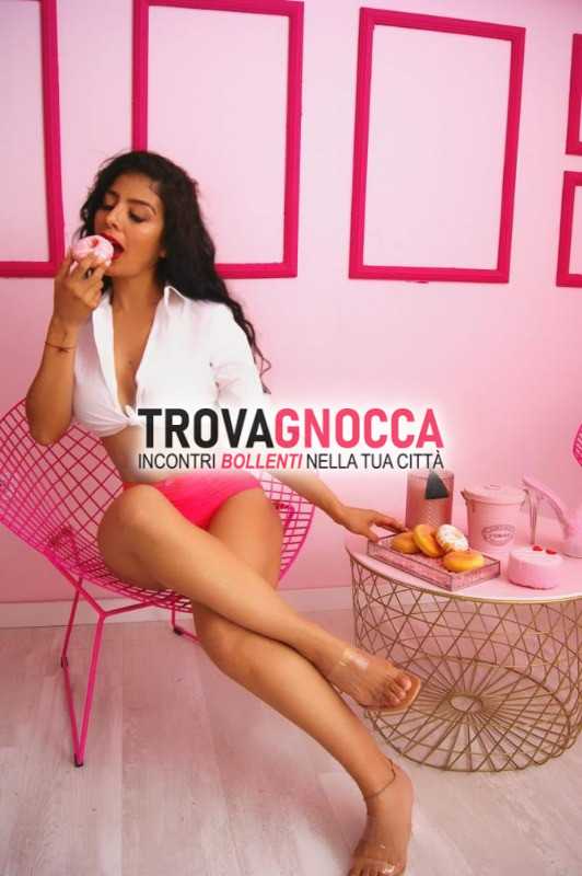 bellissima ragazza molto dolce e disponibile. foto reali e recenti