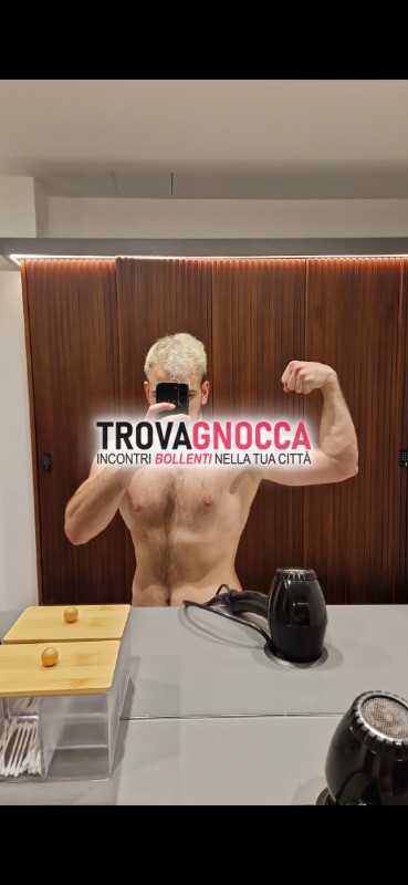 22enne disponibile tutti tuoi bisogni 😏 anche sexcar ti passo prendere io 😏😏