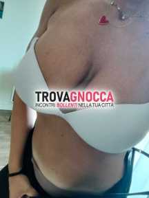 bella quarantenne vogliosa videochiamata o sexchat 😍