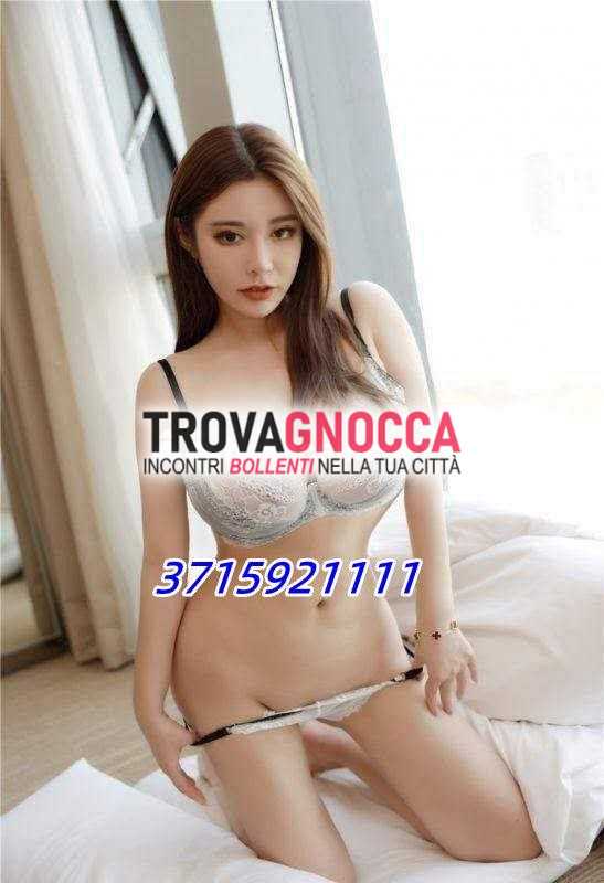 🍷 🍷 nuova 🍷ragazza zoccoletta orientale molto pulita paziente e sempre disponibile passionata dei preliminari 👠