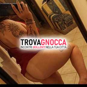 ragazza vogliosa ora raggiungo qualsiasi luogo tu desideri