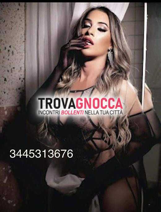 💕 💕 incredibile transessuale chiara combustibile mix tenerezza e sensualitÀ. follemente seducente. corpo urlo. pronta regalarti momenti senza limiti.