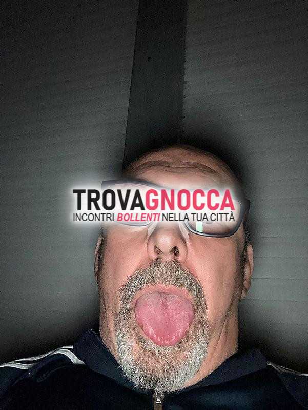 cerco uomini e transgirl attrezzi ben forniti pronti farmi vivere totale abbandono ai loro desideri. mi piacerebbe anche sperimentare ruolo schiavetto sottomesso.