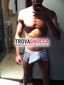 amante passionale disponibile donna che desidera ricevere attenzioni speciali