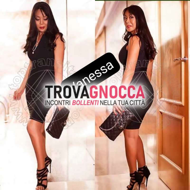 solo italiani 🇮🇹🇮🇹🇮🇹vanessa nipponica È arrivata piu bella e forma