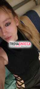 🦇✨in auto✨🦇 magnifica giovane ragazza italiana eccellente nei social e dotata tecnica pazzesca 🫦