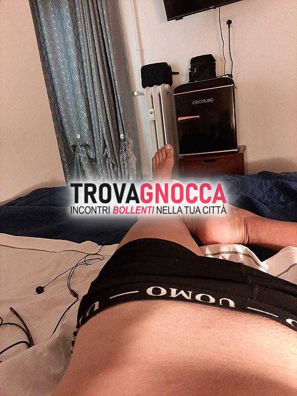 attivo passivo versatile. tutto ciò che può regalarci piacere contattami
