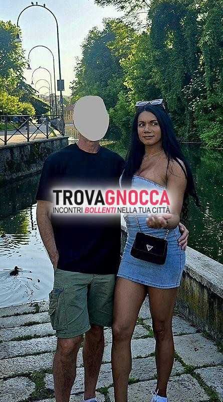 coppia composta donna 28 anni molto femminile e affascinante che è sia attiva che passiva insieme uomo 48 anni attivo atletico e grande presenza. cerchiamo solo persone determinate. disponibili anche video chiamata.