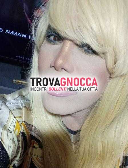 nicole vip venturiny transessuale disponibile 24 ore 24 ogni giorno sacco giocattoli e possibilitÀ massaggi.