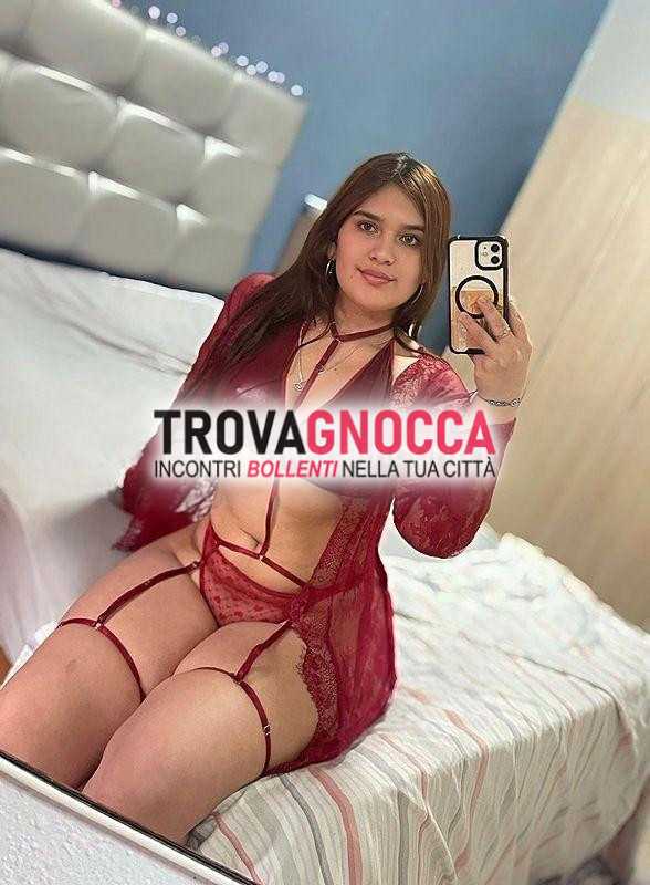 🤩🤩stefany🤩È qui te un'offerta irresistibile vieni goderti momento divertimento senza vincoli quello che troverai È un'esperienza eccitante non esitare amore mio