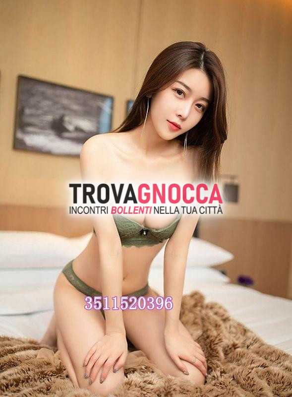 🟩🟪giovane ragazza orientale passionale e bellissima È faro meglio completa sexy e assolutamentemuchissimo🟪🟨