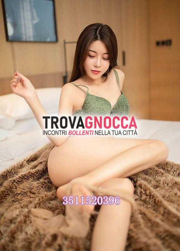 🟩🟪giovane ragazza orientale passionale e bellissima È faro meglio completa sexy e assolutamentemuchissimo🟪🟨