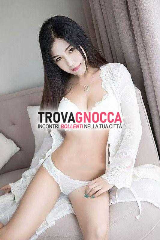 sono donna orientale cerca passione e amore autentico.