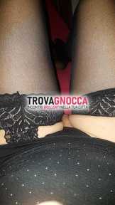 siamo bella coppia e trav nostro amico pronto divertirsi insieme