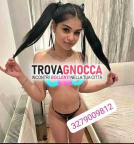 😻hey amore💋 sono beatrycce💣 tua dolce volto🍓100 autentica💕💕 incantevole e singolare solo te 👠-