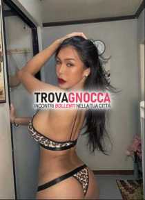 mina thai. incantevole transessuale tailandese ladyboy. alta classe. assolutamente reale al 100. sono fenomena completa bacio appassionato bocca