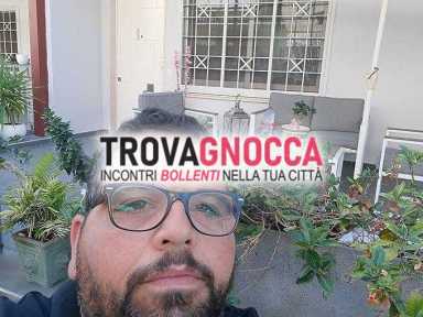 cerco amica giovane momento divertente casella e nei dintorni napoli. non sono mercenario e non cercano mercenari ma solo bella compagnia conoscersi meglio. sono separato e pronto vivere nuove esperienze
