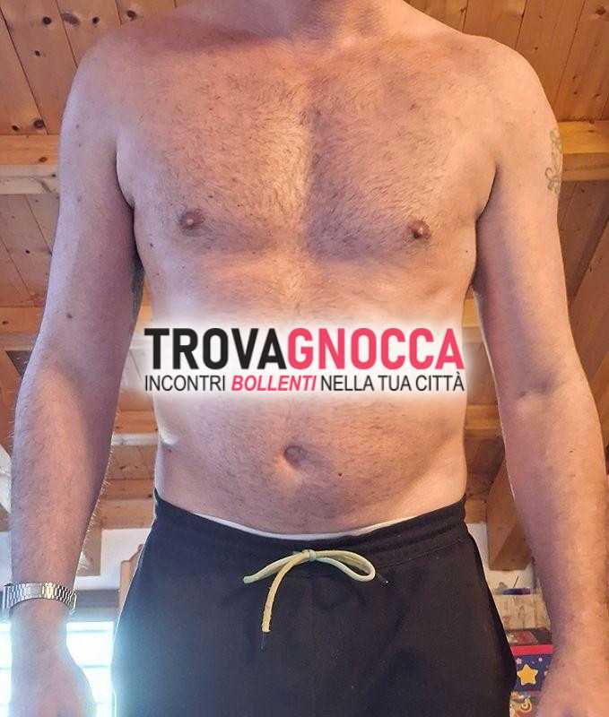 singolo italiano 40 anni cerca coppie o donne singole incontri piccanti e divertenti. se sei aperta nuove esperienze contattami