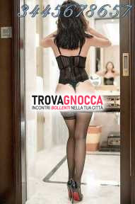 🍓nuova ragazza orientale 💦vera caldissima preliminari esclusivi 69 seghe 2 mani profumata e gola profonda
