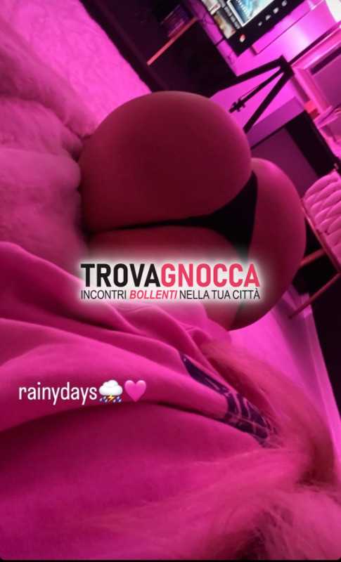 💛🔥🔥a napoli🔥sexy troia dea sesso lato b   pioggia dorata   pompino al naturale   69   scopata tutte posizioni