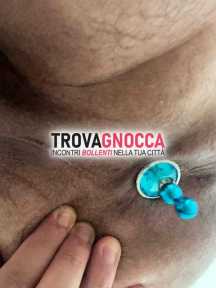 passivo muscoloso ma davvero troia