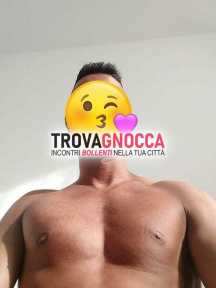 raul gigolÒ toy boy affascinante giovane discreto e incantevole