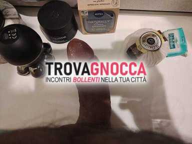 aperta e sensuale sono disponibile momenti orali dedicati esclusivamente donne.