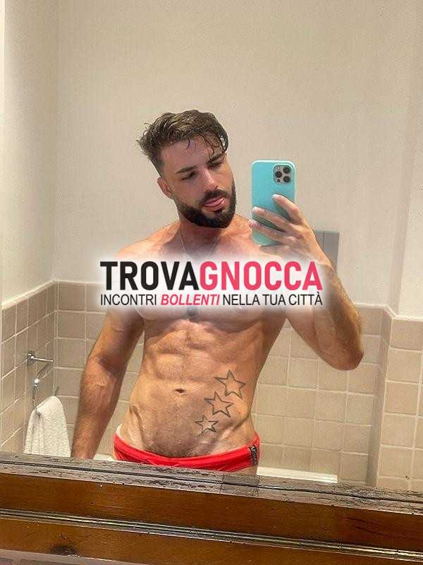 😈🇮🇹🍭 affascinante giovane italiano porta romana disponibile adesso 😈🍭🇮🇹