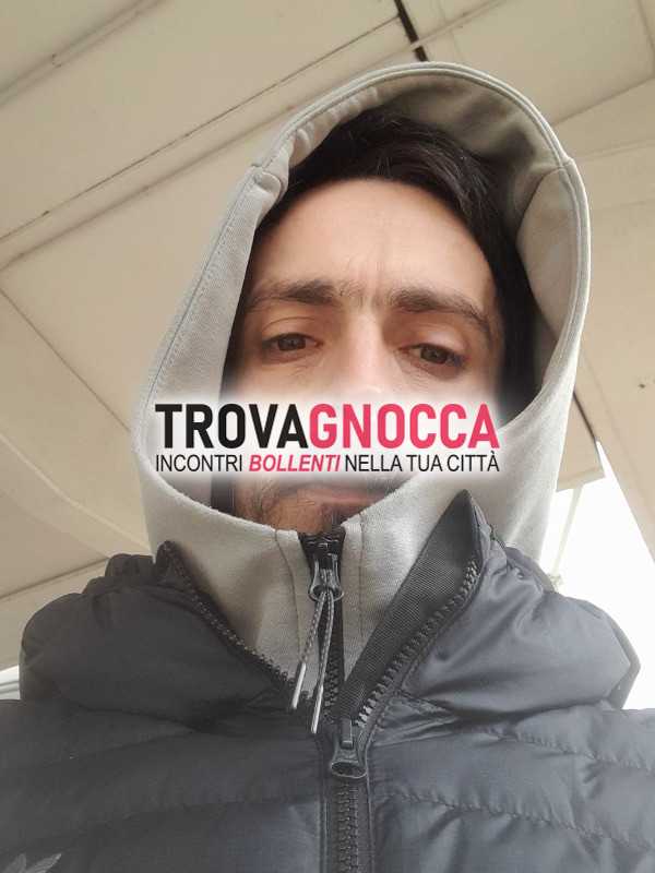 cerco donna cui scopare regolarmente e modo selvaggio