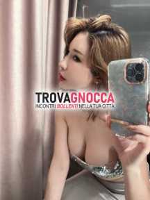 a roma termini stupenda ragazza orientale incontri sensuali forte impatto erotico