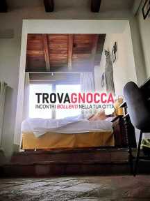 in carsex tua moglie culo all'aria sul sedile passeggero