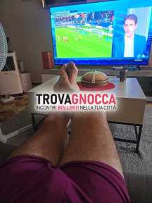 cerco donna relazione profonda oppure semplicemente momenti sesso appassionato.