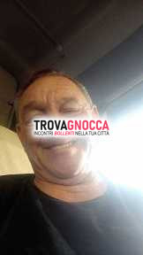 sono alla ricerca donna cui instaurare relazione seria e prospettiva valutare futura convivenza.