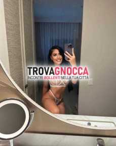 salve sono valeria 😘 regina preliminare infuocato e rilassato ti farÒ diventare pazzo mia bocca ardente 🔥