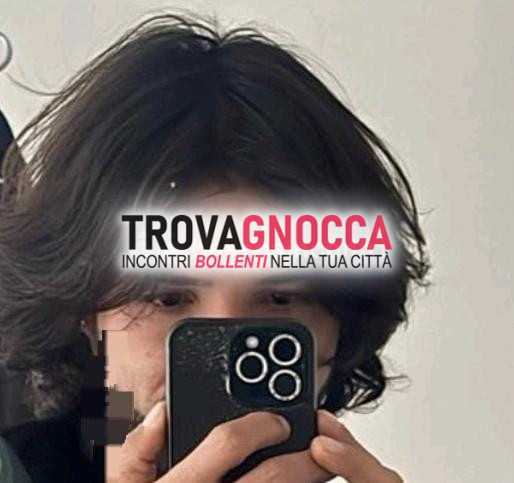 bari colombiano foto 100 reale maschio asono appena arrivato pronto farsi conoscere maniera dominante. foto 💯 autentiche