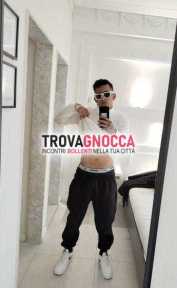 🔝🍆💦nuovo ponte san giovanni 🐽affascinante maschio xxl giovane e bello 😈🍑pennale grosso sempre duro e pronto divertirsi 🥳🍭