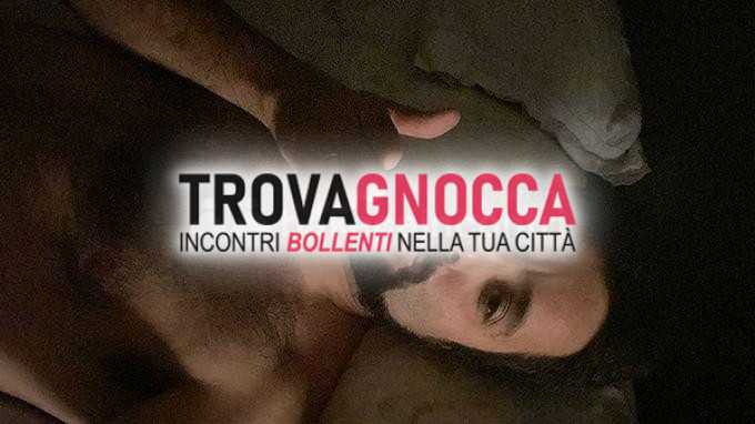 uomo naturale dolce e ben dotato mette disposizione sua intensa mascolinità appagare voglie delle donne mezza età.
