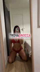 milano✅ raggiungo È recivo casa mia 🚘 fino tardi  👙💄🔞♋️🔞💯💎♋️💎💯nuova ♥️✅💋✅💦💦💦💯🫦👠👠new appena arrivata 
raggiungo🚘 fino tardi casa tua . bb