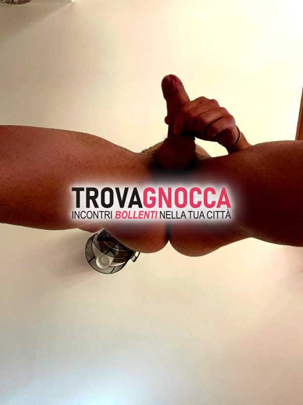 singolo cerca coppia ho lei coppia donne milf posso ospitarti massima riservatezza preferisco donne che sanno quello che vogliono reale contatto tramite whatsapp telegram ho mi chiami sempre disponibile.
