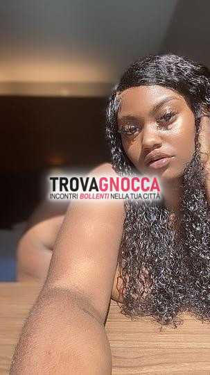 appena arrivata ecco milf bella e unica 🥰 new 🆘❌❤ favolosa dona ❤❤ sensualissima 📛 maestra pompino 🔞 foto reali bravissima nel soddisfarti