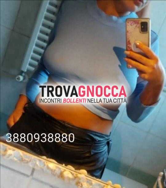 🔝incredibile🔝sensuale bionda🔝per massaggio erotico rilassante. calorosa e avvolgente body massage tantra⚠️⚠️per clienti distinti. no stranieri